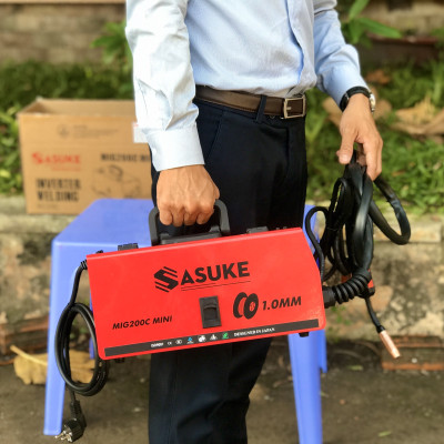 Máy hàn chuyên MIG không dùng khí Sasuke Mig-200C Mini- Hàng chính hãng