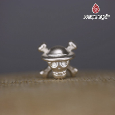 Charm bạc hình biểu tượng băng hải tặc mũ rơm - Ngọc Quý Gemstones