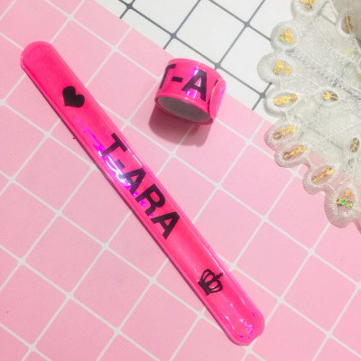 VÒNG TAY Vòng tay tự gập , cuốn combo 3 cái màu ngẫu nhiên 