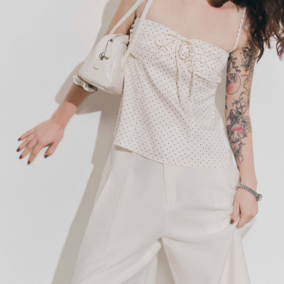 DOTTIE - Áo kiểu 2 dây đính nơ - Kem - T1136