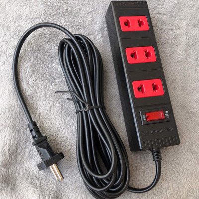 Ổ cắm Điện Quang ECO ĐQ ESK 5BR 32 ECO (3 lỗ 2 chấu, dây dài 5m màu đen đỏ )