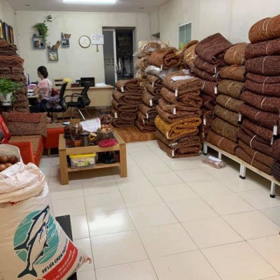 Chiếu Hạt Gỗ Bách Xanh Cao Cấp Hạt 1.6cm ( video , hình thật )