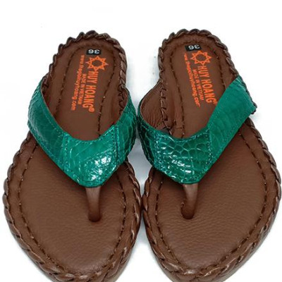 Dép nữ Huy Hoàng da cá sấu màu xanh lá HT7243