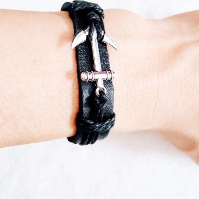 Vòng tay nam da phong cách