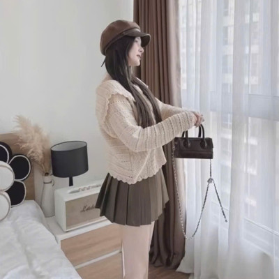 Áo khoác len kiểu dệt kim cổ bẻ tiểu thư