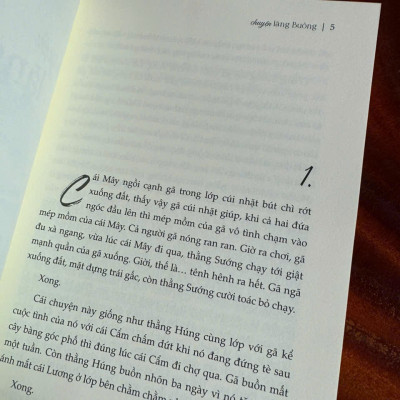 CHUYỆN LÀNG BUÔNG - Lưu Trọng Văn - Liên Việt