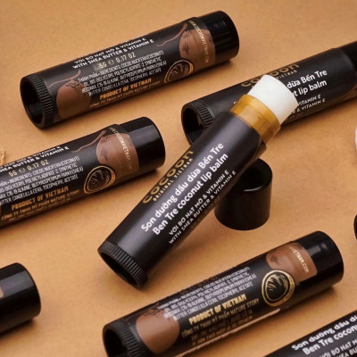 Combo Son tẩy da chết môi Cà phê Đắk Lắk Cocoon 5g + Son dưỡng môi dầu dừa Bến Tre Cocoon 5g