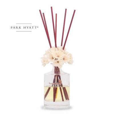 Que mây tán hương khách sạn Park Hyatt Hotel & Resort