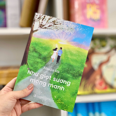 Sách - Như giọt sương mong manh