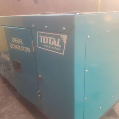 MÁY PHÁT ĐIỆN DẦU 12.5KW 1 PHA TOTAL TP2100K1 - HÀNG CHÍNH HÃNG