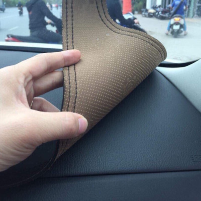 Thảm da Taplo vân carbon Cao cấp dành cho xe Toyota Corolla Altis 2014-2019