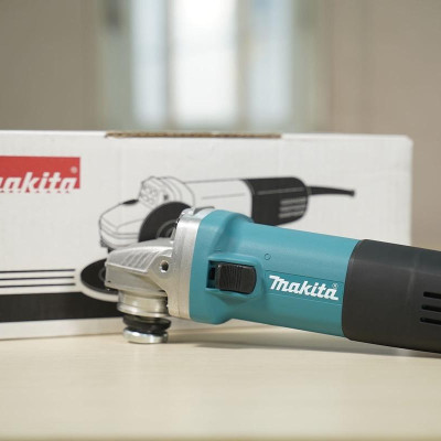MÁY MÀI GÓC 840W 100MM MAKITA 9556HN - HÀNG CHÍNH HÃNG