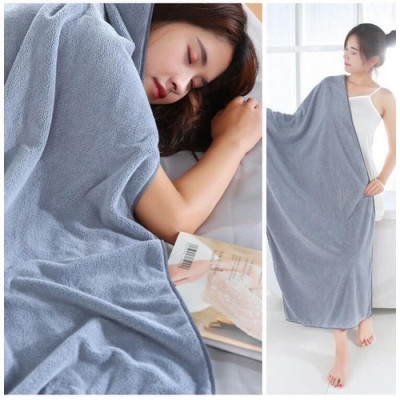 Khăn tắm lông cừu Hàn Quốc siêu mềm mịn , chống thấm tốt  ,  dày mềm mịn   ,  loại vải cao cấp , nhẹ nhàng  và   êm ái khi sử dụng 