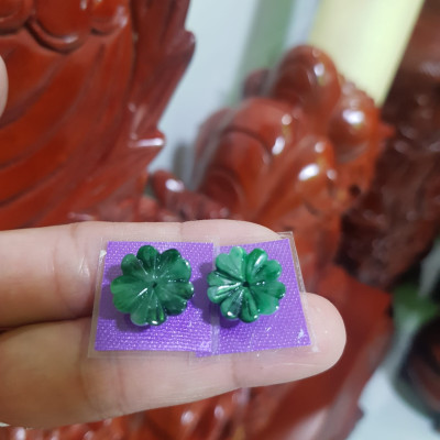 Đôi Bông Tai Bông Mai Trái Tim Size trung mới đẹp 14mm x 4mm Đá Ngọc cẩm thạch tự nhiên xanh đậm điểm sơn thủy bóng đẹp Nữ mệnh Thủy bọc vàng đeo rất đẹp sang ạ