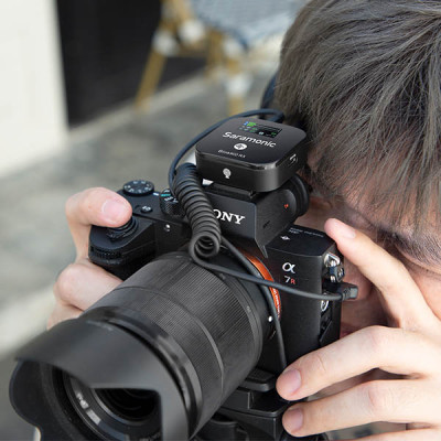 Micro Thu Âm Cài Áo Saramonic Blink900 B2 Cho Điện Thoại & Máy Ảnh – Livestream/ Quay video/ Podcast -Hàng Chính Hãng