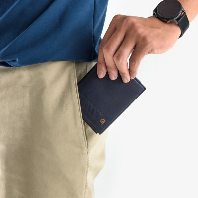 Ví Nam Bỏ Túi Da Thật GENCE C17 Chất Liệu Da Bò Cao Cấp Màu Xanh Navy Dáng Dọc