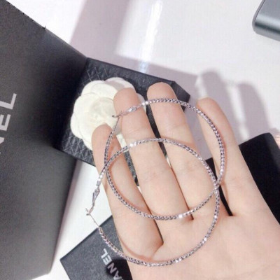 Khuyên tròn xuyến 6cm, bông tai dự tiệc sang trọng