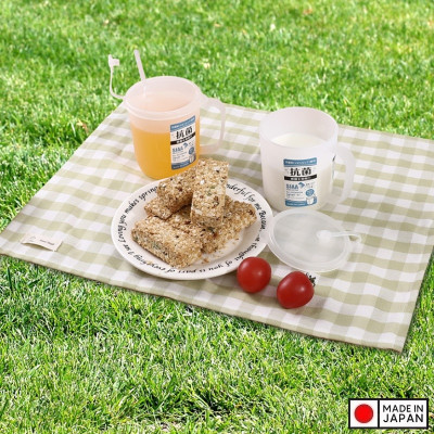 Cốc nhựa kháng khuẩn có vạch chia Nakaya 330ml - Hàng nội địa Nhật Bản nhập khẩu chính hãng