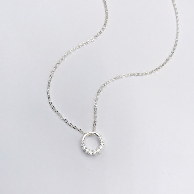 Dây Chuyền Vòng Cổ Bạc Chuẩn 925 Vòng Tròn Đính Đá Giản Đơn DMD460