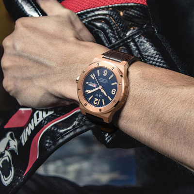 Đồng hồ nam chính hãng IW CARNIVAL IW589G-3 Kính sapphire ,chống xước,Chống nước ,Bảo hành 24 tháng,Máy cơ (Automatic),Dây da cao cấp,thiết kế lộ cơ thể thao