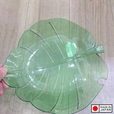 Đĩa nhựa pha lê hình chiếc lá Yamada Monstera - Hàng Nội Địa Nhật Bản