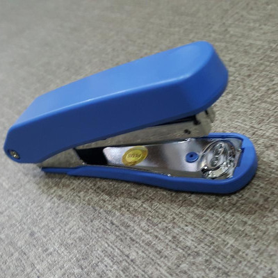 Bấm Kim Plus Stapler PS-10E