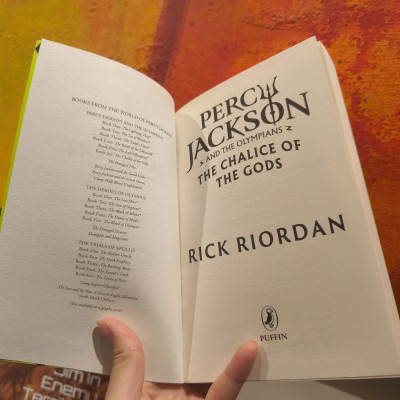 Sách - Percy Jackson and the Olympians: The Chalice of the Gods by Rick Riordan