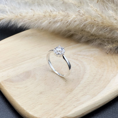 Nhẫn Nữ Hoa Đá Nhỏ Xinh Chính Hãng Bạc Hiểu Minh NU508