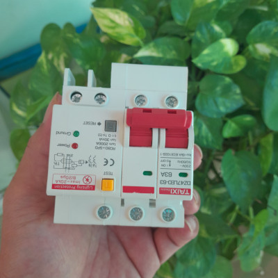 THIẾT BỊ CHỐNG ĐIỆN GIẬT CHỐNG SÉT BẢO VỆ AN TOÀN GIA ĐÌNH BẠN HÀNG CHUẨN CHẤT LƯỢNG 