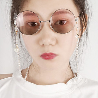 Dây kính chuỗi đeo gọng kính đeo khẩu trang cỏ bốn lá và ngọc trai