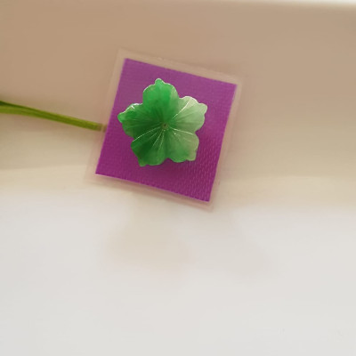 Mặt dây chuyền Mới Đẹp Bông Mai Xanh Lý đậm lam trắng bóng đẹp Đá cẩm thạch thiên nhiên Size 14mm x dầy 3mm Nữ bọc vàng làm mặt dây chuyền, mặt nhẫn đeo đẹp ạ