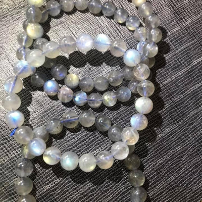 CHIẾC VÒNG TAY ĐÁ XÀ CỪ TỰ NHIÊN ÁNH SÁNG ĐẸP MÀU XANH XÀ CỪ NHẸ NHE 9MM NỮ MỆNH THỦY MỘC HỎA 