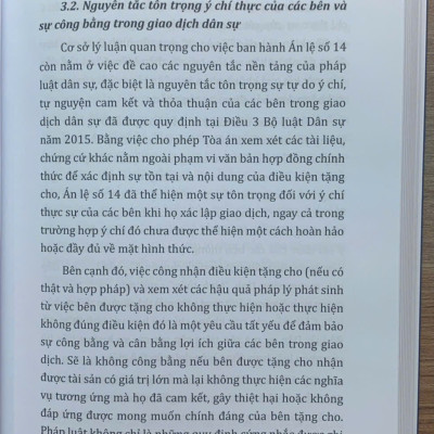 Bình luận các án lệ tranh chấp về đất đai – Góc nhìn từ thực tiễn xét xử của Thẩm phán (tập 1 và 2)