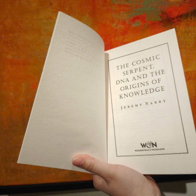 Sách - The Cosmic Serpent, DNA and the Origins of Knowledge by Jeremy Narby - Science / Nonfiction