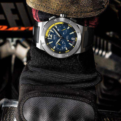 Đồng Hồ Nam I&W Carnival 605G1 Chính Hãng Full Box Chống Nước Kính Chống Xước Dây Da Cao Cấp BH24T (Máy Pin-Quartz)