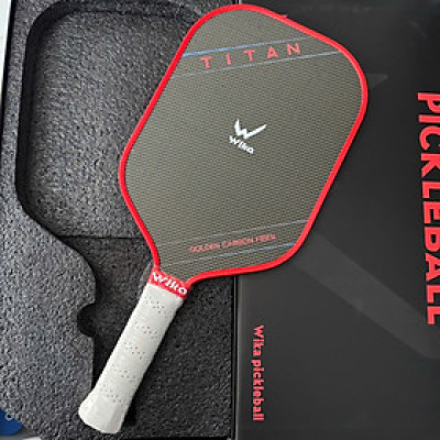 Vợt Pickleball Wi-ka TITAN - Mặt vợt Titanium Vàng, Tăng cường độ bền,Tối ưu trọng lượng