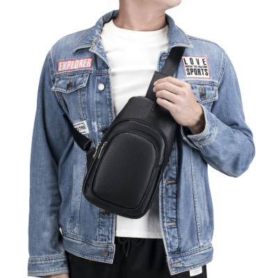 Túi đeo chéo nam DA BÒ THẬT – BEE GEE DCN9384