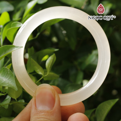 Vòng nngọc tự nhiên màu hồng cam bản tròn - Ngọc Quý Gemstones