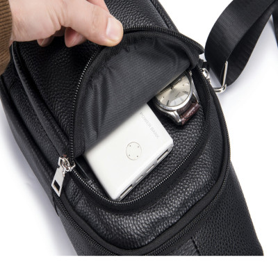 Túi đeo chéo nam DA BÒ THẬT – BEE GEE DCN9384