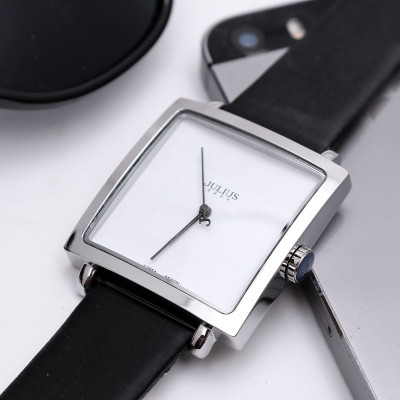 Đồng Hồ Nữ Julius Hàn Quốc JA354A Dây Da Cá Tính