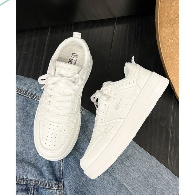 Giày thể thao nam đế êm nhẹ, thoáng khí đế cao su đúc, chống trơn trượt hạn chế mòn  – BEE GEE - GNA2027