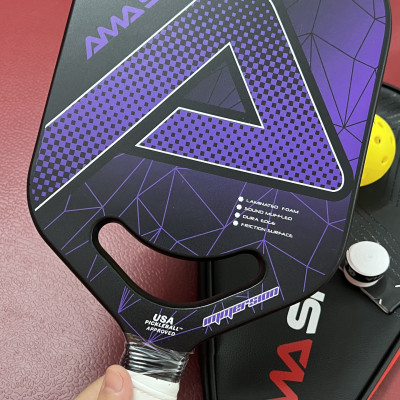 Bộ vợt pickleball AMA SPORT PP001 (gồm 1 vợt,2 bóng, cuốn cán,túi da) bề mặt sợi carbon dày 20mm cao cấp, diện tích mặt vợt rộng 198mm, trọng lượng 235g thích hợp cho người chơi tập luyện đến chuyên nghiệp
