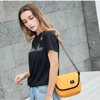 Túi đeo chéo nam nữ unisex BEE GEE 070