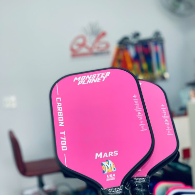 ￼Fee ship 1 Vợt Pickleball Mars Chuyên Nghiệp USAPA Approved. Raw Carbon T-700 Nhám, Hỗ Trợ Xoáy và Kiểm soát bóng