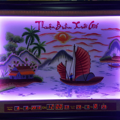 Tranh thêu đèn led, lịch vạn niên, thuận buồm xuôi gió -2045