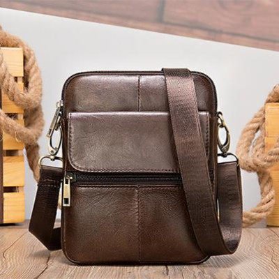 Túi đeo chéo nhỏ MARRANT – BHM7350 Túi ipad mini. Da bò thật, không bong nổ. Đơn giản,, gọn nhẹ.