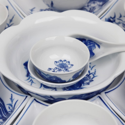 Bộ đồ ăn hoa mặt trời Bát Tràng men khử - Khử chì và kim loại nặng - Hoa sen