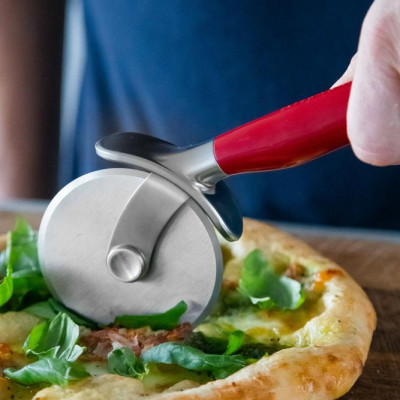 KitchenAid - Dụng cụ cắt pizza màu đỏ