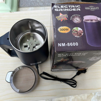 Máy Xay Hạt Khô Mẫu Mới 300W – Nghiền Mịn Ngũ Cốc, Hàng Loại 1 Siêu Khỏe Hàng Chuẩn Loại 1 Cho Gia Đình