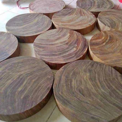 THỚT GỖ NGHIẾN CỔ THỤ TÂY BẮC - THỚT GỖ NGHIẾN KHÔNG TÂM HÀNG TUYỂN ĐẸP NHIỀU SIZE - 25CM - 29CM - 31CM - 35CM - 40 CM 